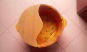 Chậu ngâm chân có nắp để làm gì?