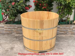 Bồn tắm gỗ dáng đứng tròn 