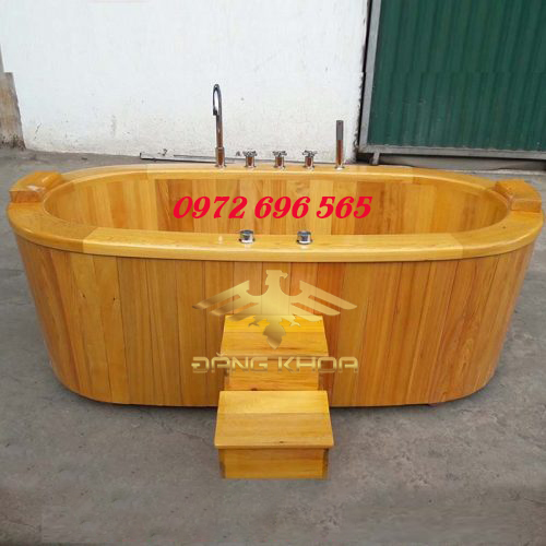 Bồn tắm gỗ thanh lý